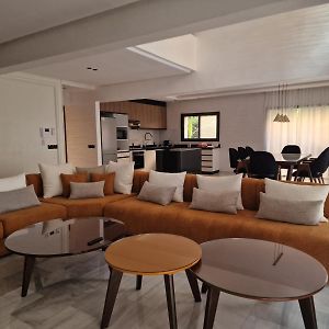 Deluxe Appartement met Drie Slaapkamers
